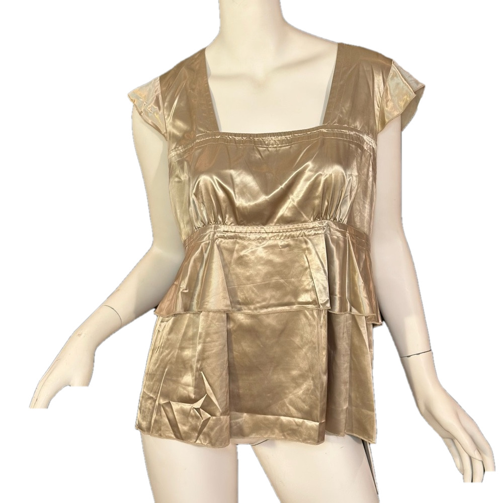 Pringle 815 Scotland Metallic Champagne Peplum Blouse Top Size US 6 UK 10 - Picture 2 of 10